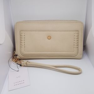 LC Lauren Conrad Contemporary Rue Wallet